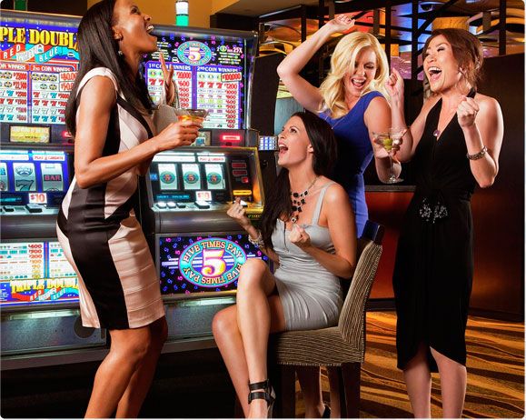 Frauen lernten eine neue Strategie für Casinospiele